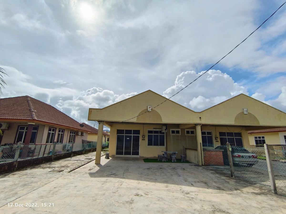 Seaview Promenade Homestay Dungun Δωμάτιο φωτογραφία